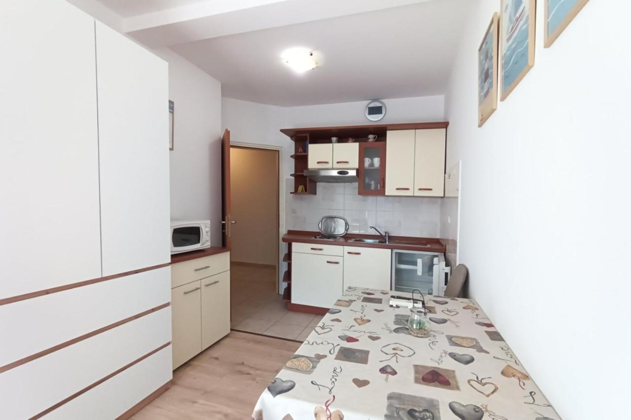 Apartments Jelovac Пореч Экстерьер фото